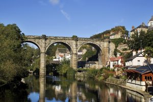 ponte antico nei pressi di Harrogate