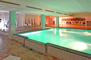 piscina coperta a La Principina a Marina di Grosseto