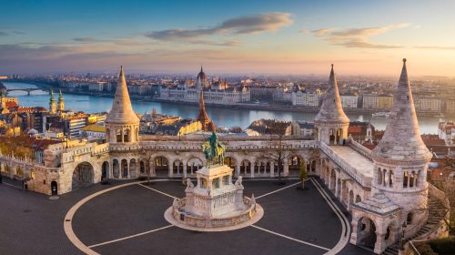Hungary - The famous Fisherman's Bastion at sunrise wi Hungary - The famous Fisherman's Bastion at sunrise wi