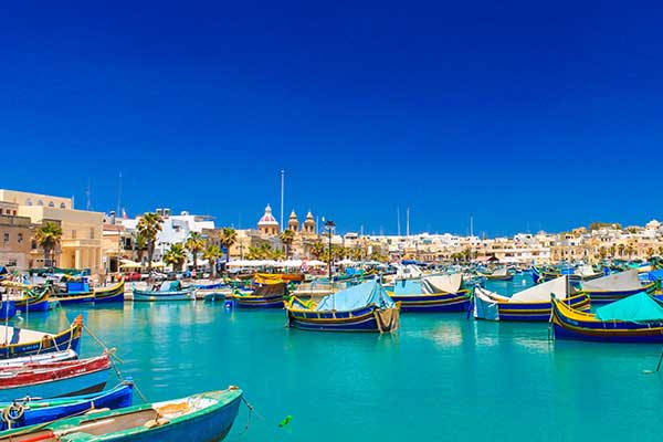 Malta significa studiare l'inglese nel cuore del Mediterraneo tra un mare stupendo e una cultura antica e tutta da scoprire!