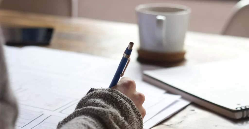 Ottenere una certificazione linguistica riconosciuta a livello internazionale è un passo fondamentale. Vediamo insieme le principali certificazioni disponibili per le lingue: inglese, francese e spagnolo e come i corsi di lingua ti possono aiutare