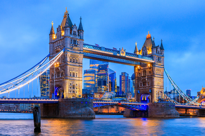 Corsi di lingua individuali Londra Offerta Speciale per il tuo corsi di lingua all'estero a Londra e Oakham