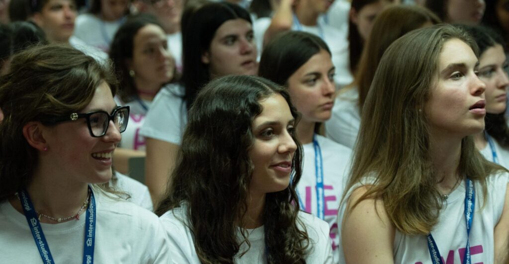 Il 12 e 13 giugno si è svolto uno degli eventi più attesi di inter·studioviaggi: il Pre-Departure Student Party, dedicato a tutti gli studenti in partenza per un’esperienza di studio all’estero. Ecco com'è andata...