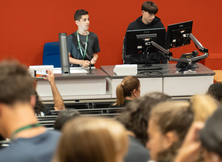Corso di lingua Anglo, aula