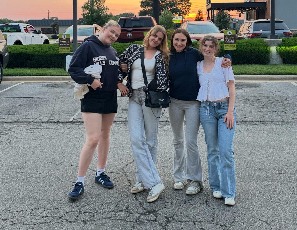 Leggi l’esperienza di Beatrice, che ha scelto di trascorrere un anno scolastico in America. Tra nuove amicizie, scuola diversa, vita in famiglia ospitante e qualche difficoltà, ci racconta come sta crescendo vivendo negli USA.