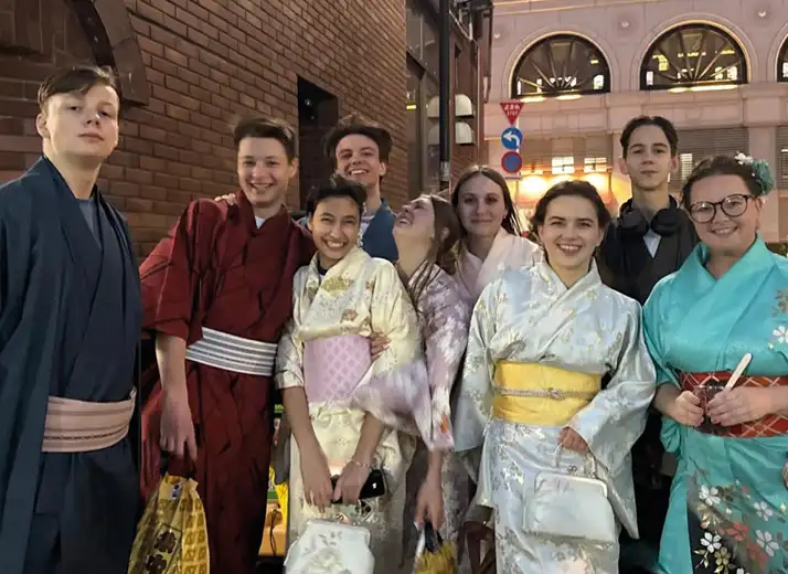 ATTIVIà E SERATE TOKYO+ OSAKA kimono