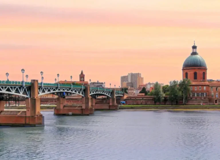 Soggiorni Linguistici-preview-Toulouse Langue Onze